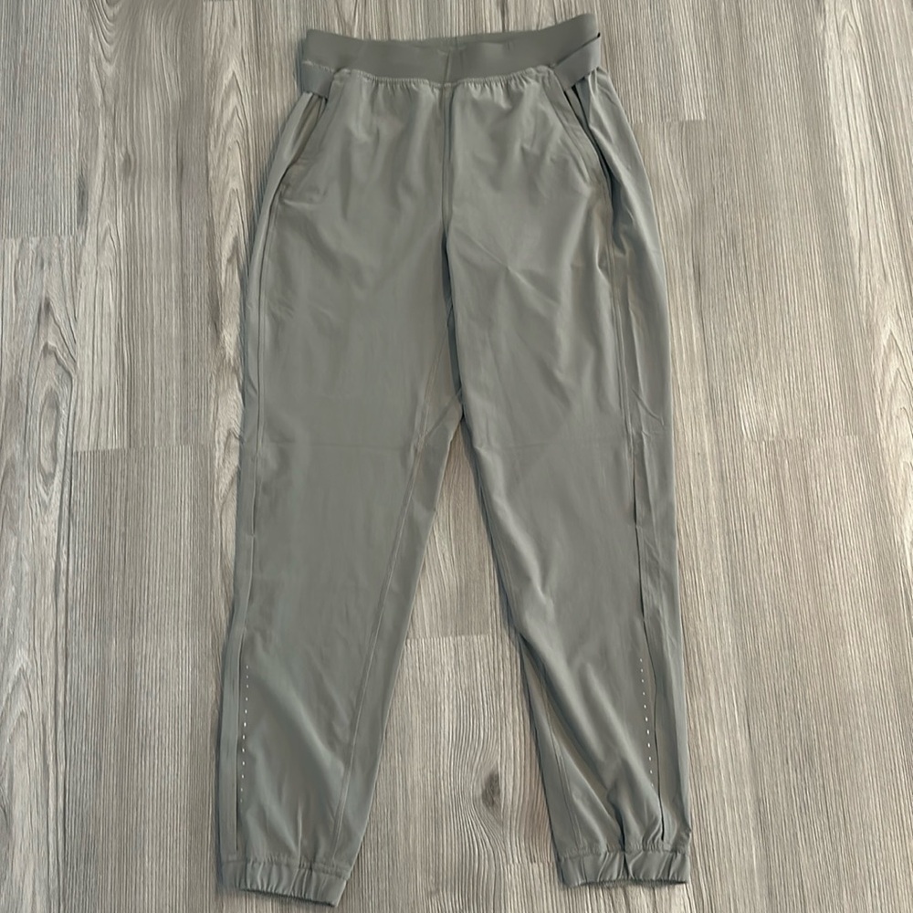 Lululemon joggers